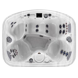 3 Person Hot Tub 32 Jets